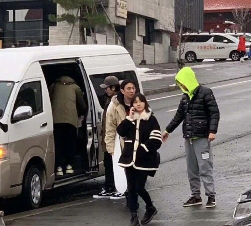 王思聪限制出国是真的吗,王思聪不坐民航人家可还有私人飞机噢(图2)