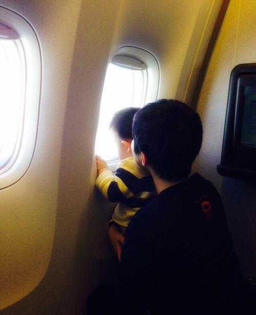 男孩带着孩子出国好吗,1岁以下的宝宝出国一定要注意这些(图4)