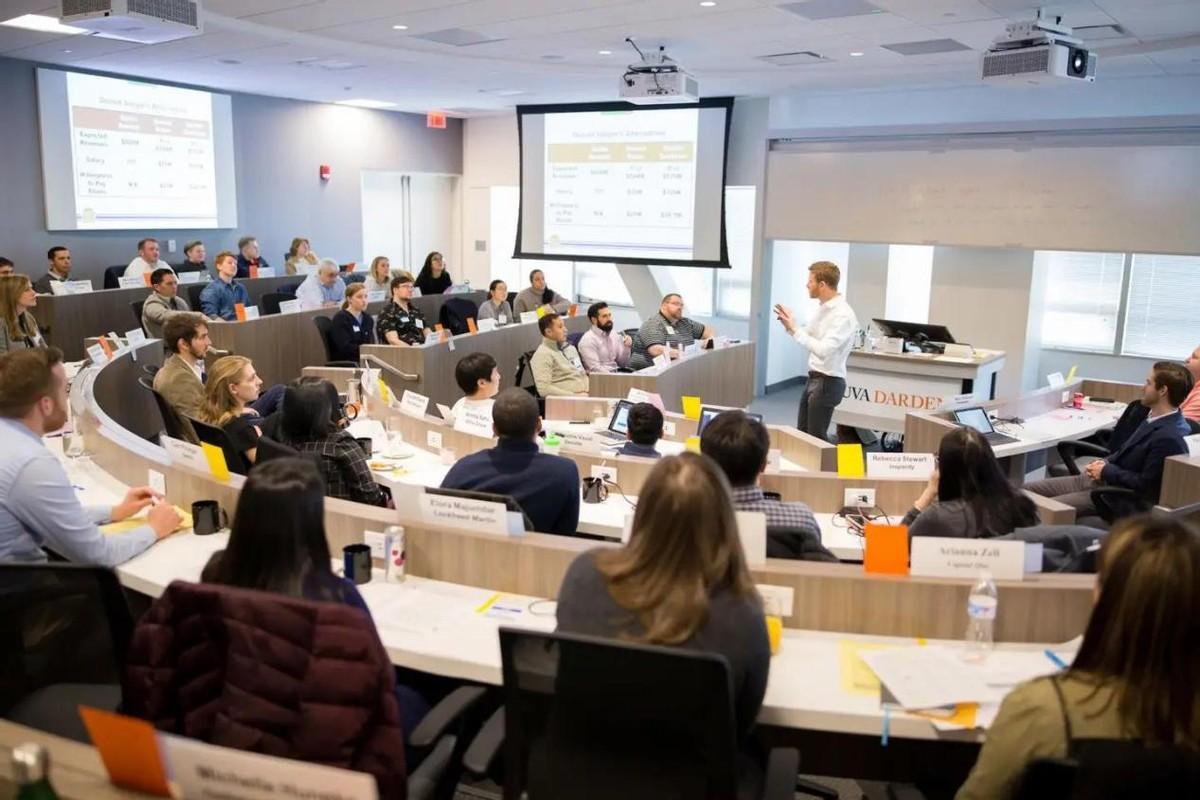 出国读什么专业最有就业前景,出国留学这个专业太吃香了!(图2)