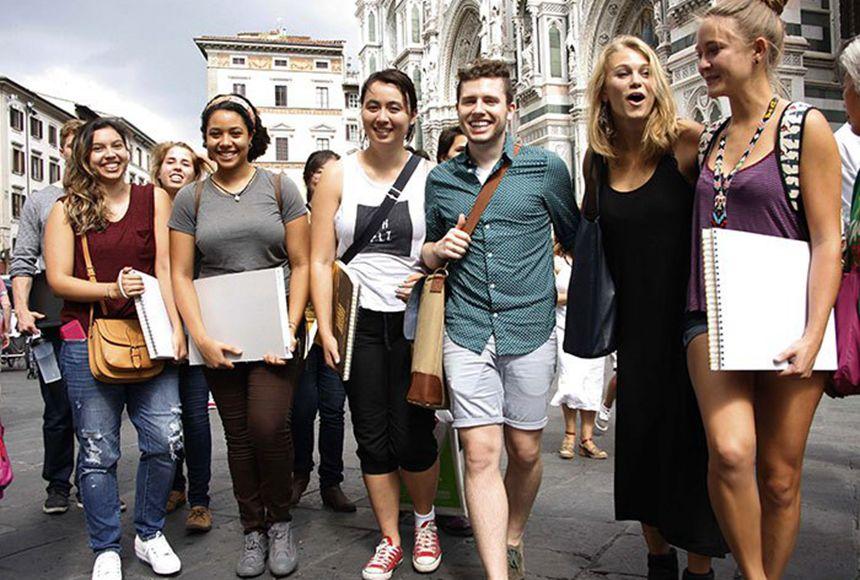 咨询留学机构要问什么费用多少,意大利留学机构的选择与费用(图1)