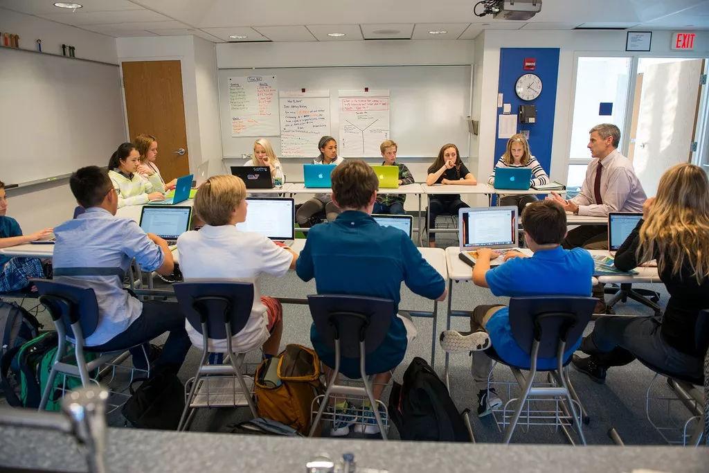 高中去美国留学需要具备什么条件多少钱,这些美国高中留学的条件和费用要准备好(图1)