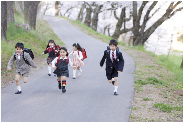 中学生留学日本的有利条件是什么,初中毕业生选择日本留学的四大优势(图1)