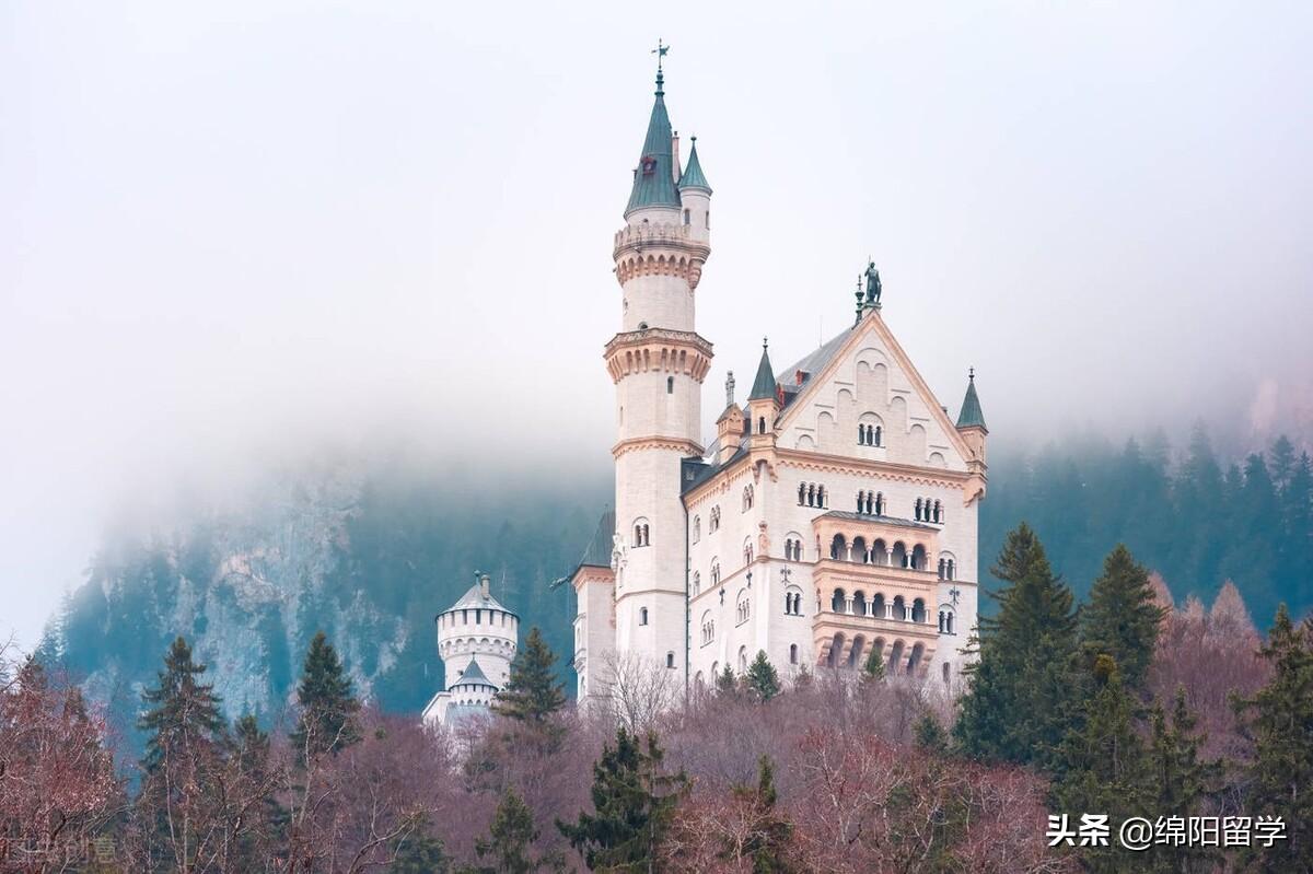 留学小语种国家怎么样要考什么,小语种国家留学最强申请指南(图1)