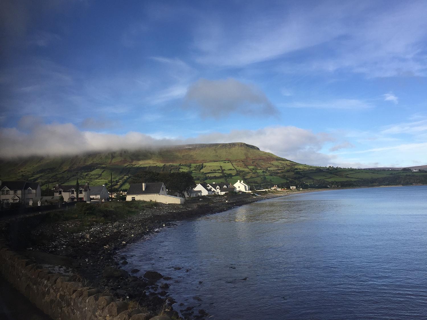 英国留学教育学可以回国当教师吗,英国留学教育专业归国就业前景分析(图1)