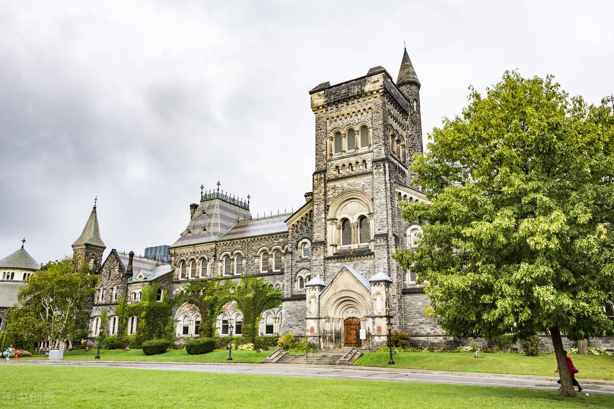 英国留学专业推荐什么,快来get这份英国七大热门留学专业清单(图1)