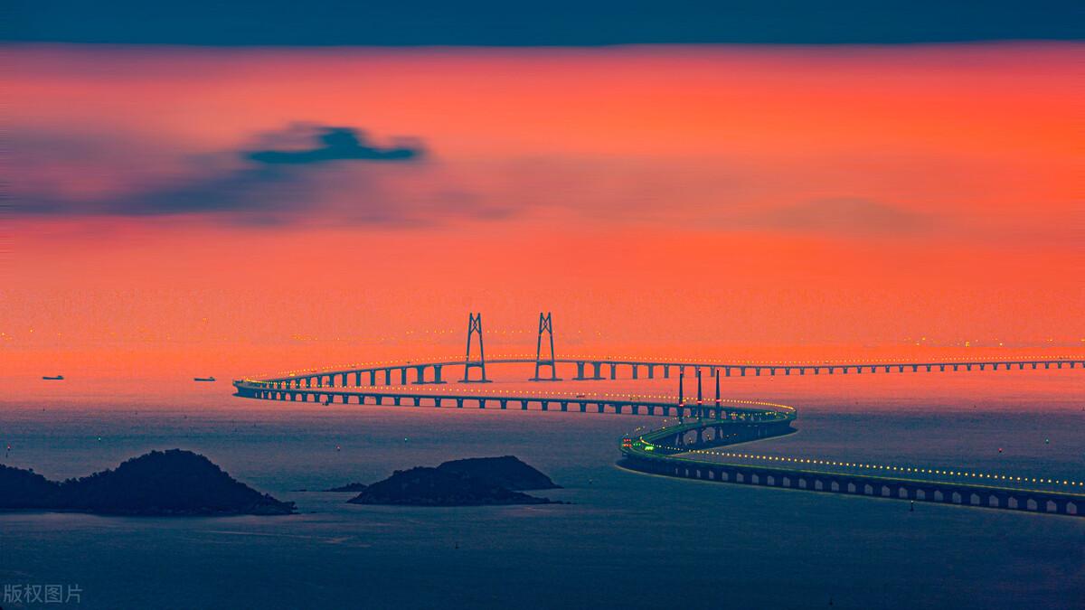 圣彼得堡留学安全吗费用多少,圣彼得堡国立大学公费申请攻略(图1)