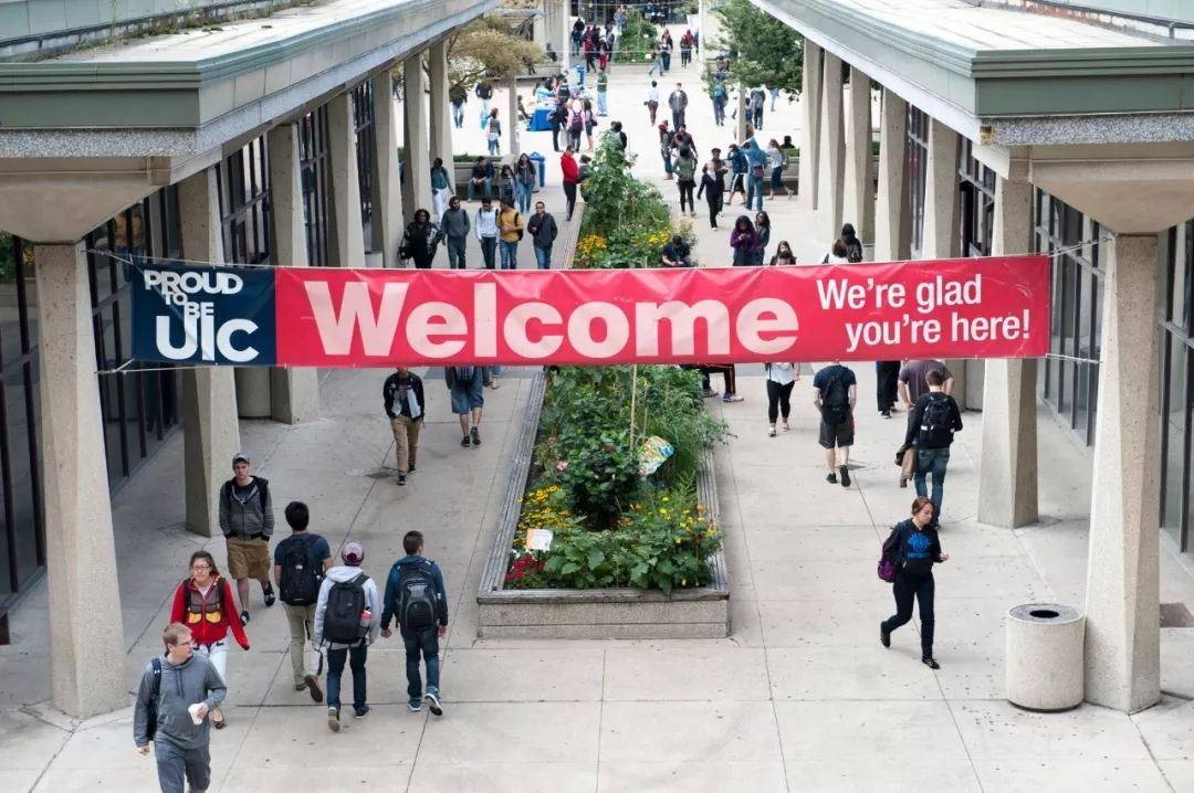 女孩美国留学学什么专业好好就业吗,美国留学这8大专业是就业大趋势(图6)