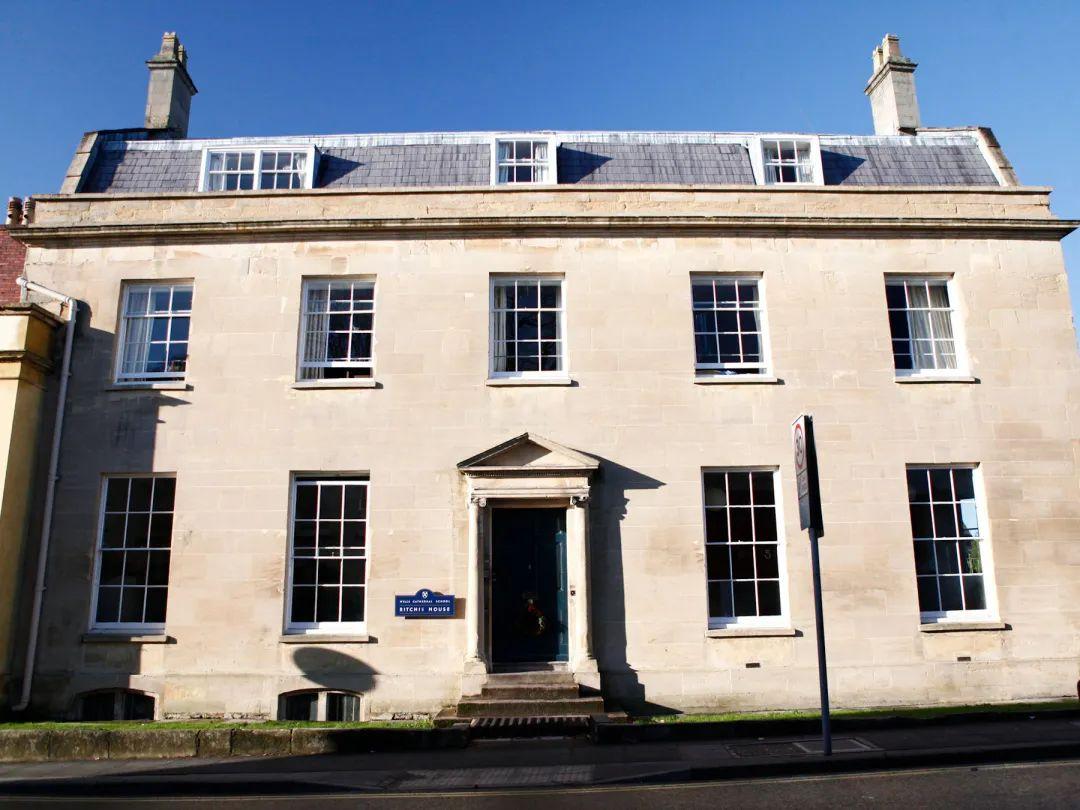 英国高中留学推荐哪个学校,英国高中留学择校必看!英国最老牌的高中排名(图3)