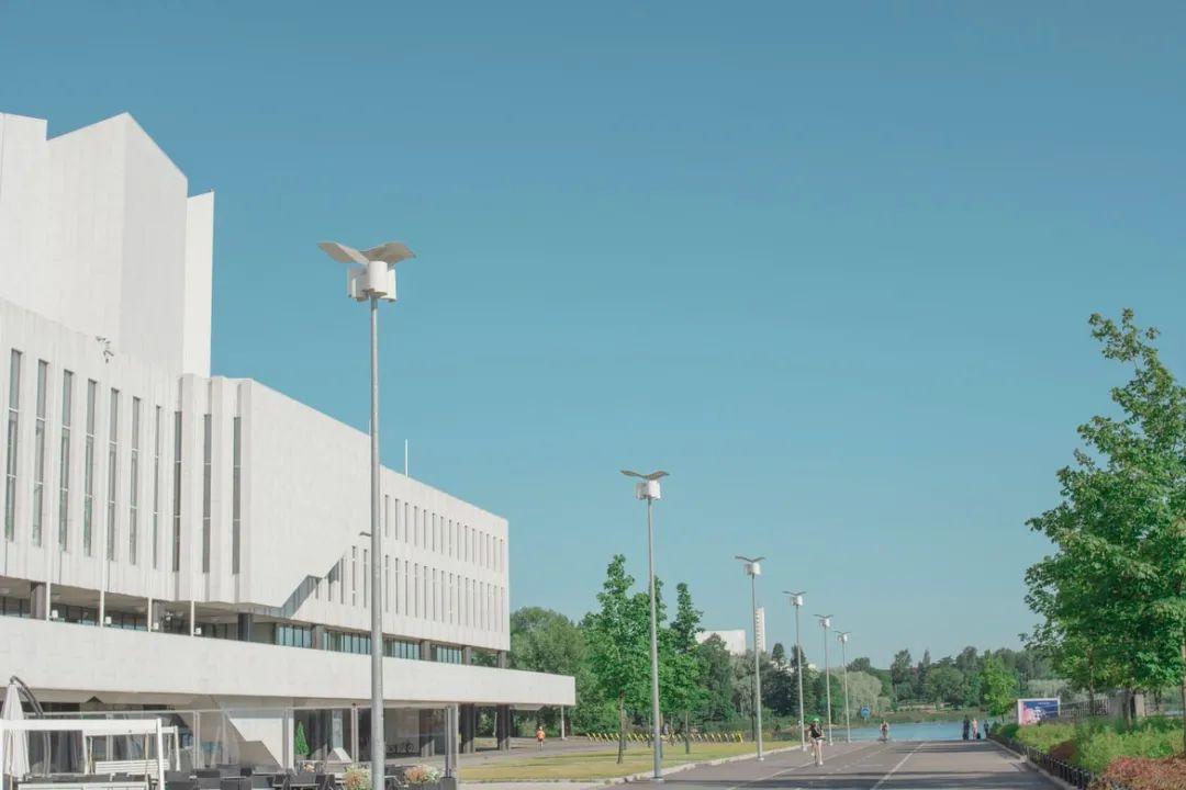 芬兰申请高中留学难吗要多少钱如何申请,芬兰留学优势和最新签证申请信息(图1)