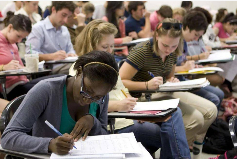 留学生回国就业优势有哪些有什么优惠政策,留学生回国可享受这8大诱人福利(图10)