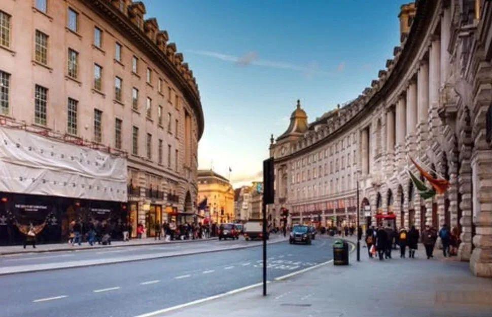 英国留学硕士费用明细怎么查大概要多少,英国留学读硕士各项费用详解(图2)