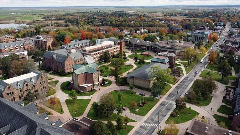 留学加拿大哪个学校好哪里好,实用!留学加拿大择校参考榜单(图3)