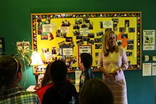 小学毕业出国留学条件是什么有哪些,小学生留学美国的条件一览(图1)