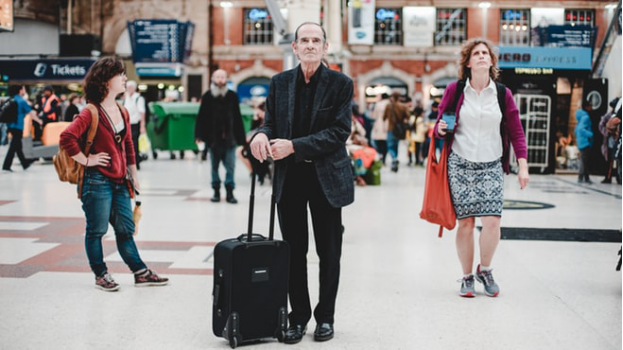 去法国留学带哪些生活用品需要准备什么,史上最全去法国留学前需要做的准备(图1)