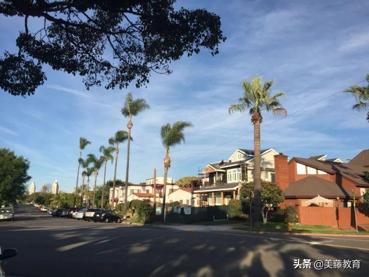 摄影专业留学费用大概多少高吗,美国摄影专业留学的费用和院校(图1)