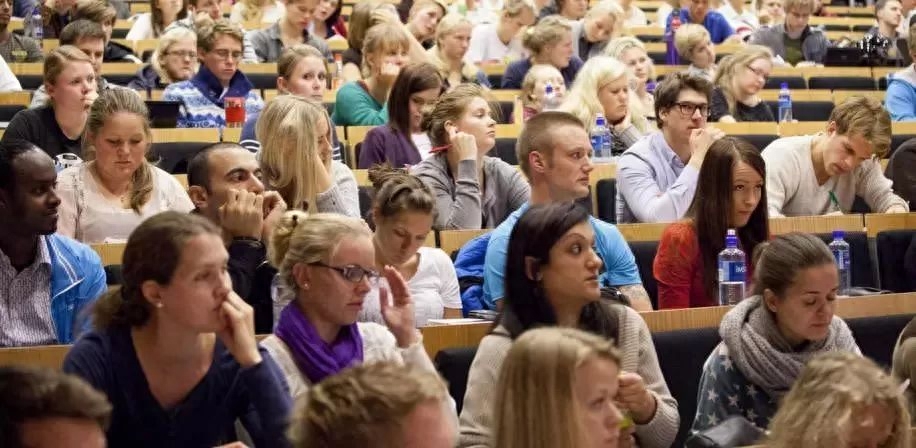 大四怎么出国留学比较好需要什么条件,大四申请留学提高成功率的关键点(图1)