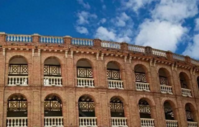 西班牙留学申请要求是什么高吗,西班牙留学的申请条件及费用介绍(图3)