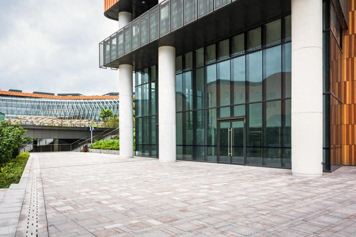 利物浦大学留学一年费用多少,利物浦大学留学一年的各项费用(图3)