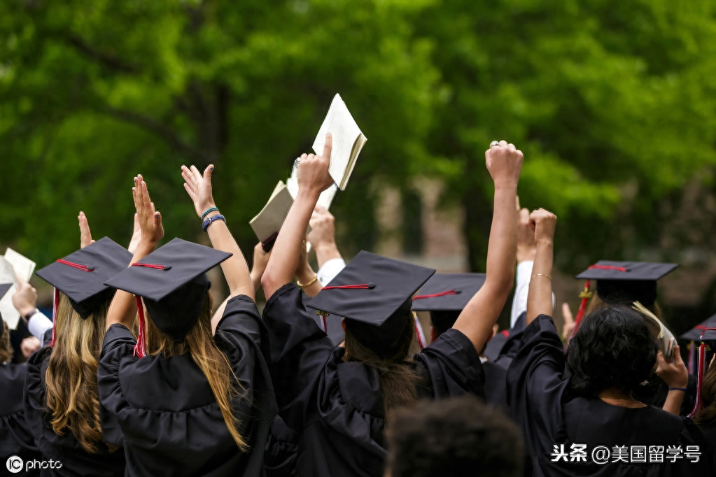 法律专业出国留学适合去哪个国家,留学读法律的国家选择指南(图1)