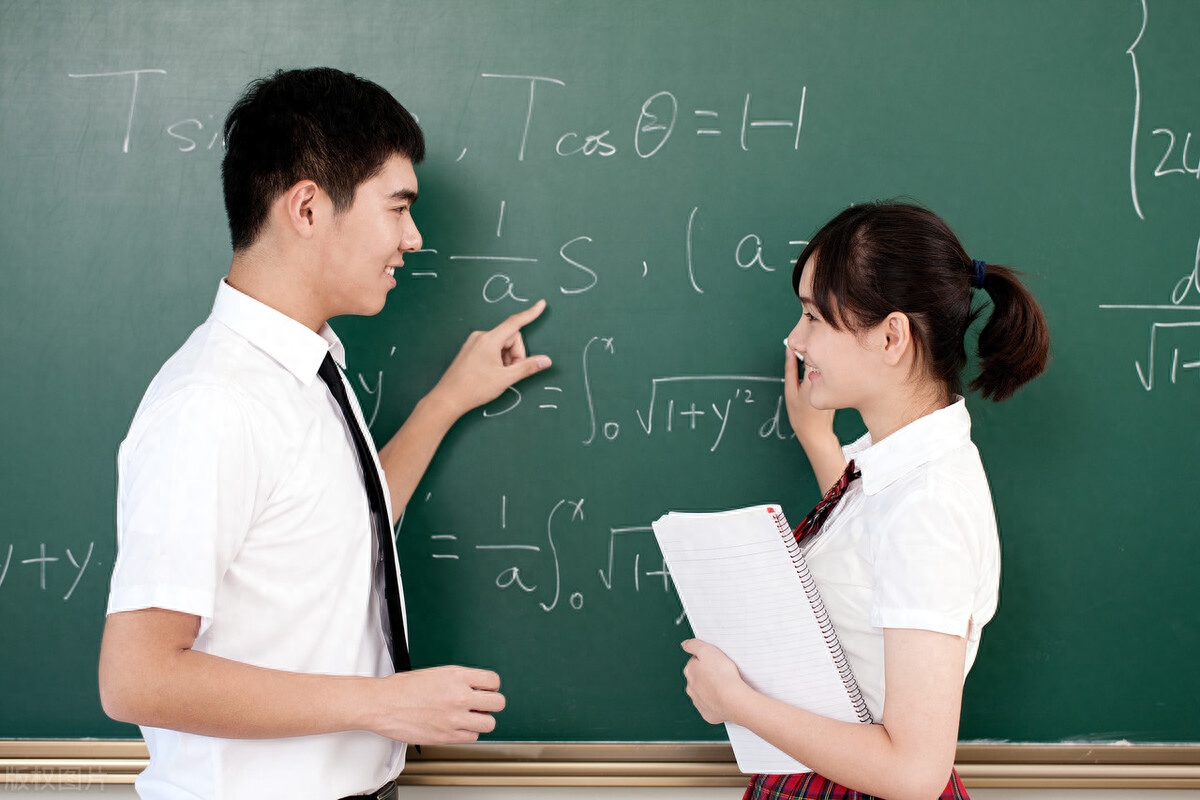 初中生怎么出国留学,24年初中出国留学条件分享(图1)