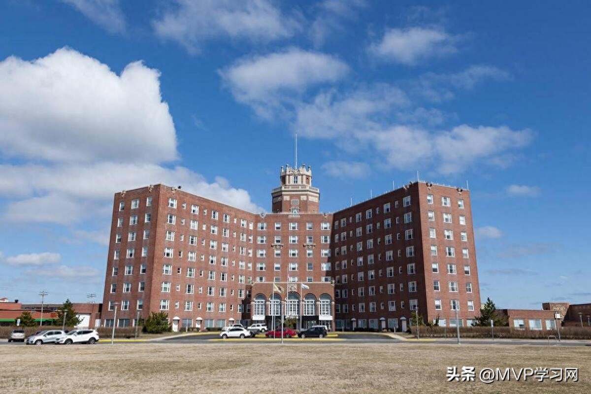 伯克利音乐学院学费一年多少钱,留学伯克利音乐学院花费一览分享(图1)