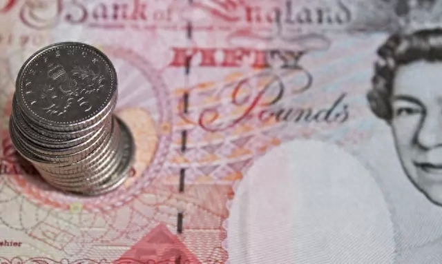 如何申请全额奖学金出国留学,教你轻松获得全额奖学金的5大妙招(图1)