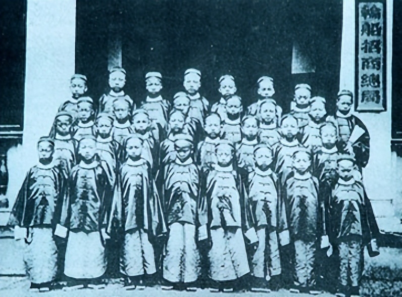 洋务运动如何促成中国学生留学海外,最早现代中国人出国留学的国家政策解析(图1)