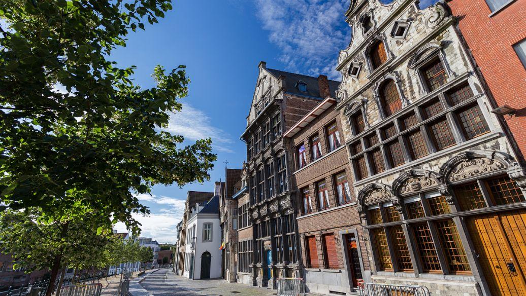 罗德岛设计学院是个怎么样对的院校,不看后悔的超详细的罗德岛设计学院摄影专业解析(图1)