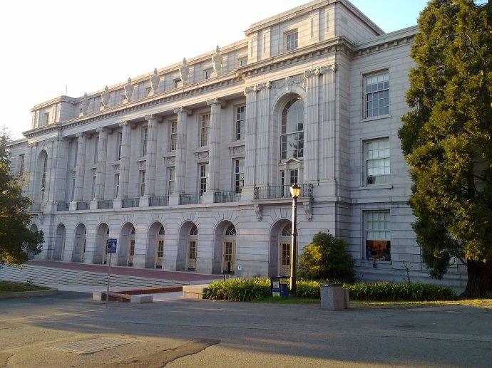 医学生想要去去美国留学都需要什么条件,24年最值得一看的医学生美国留学攻略分享(图1)