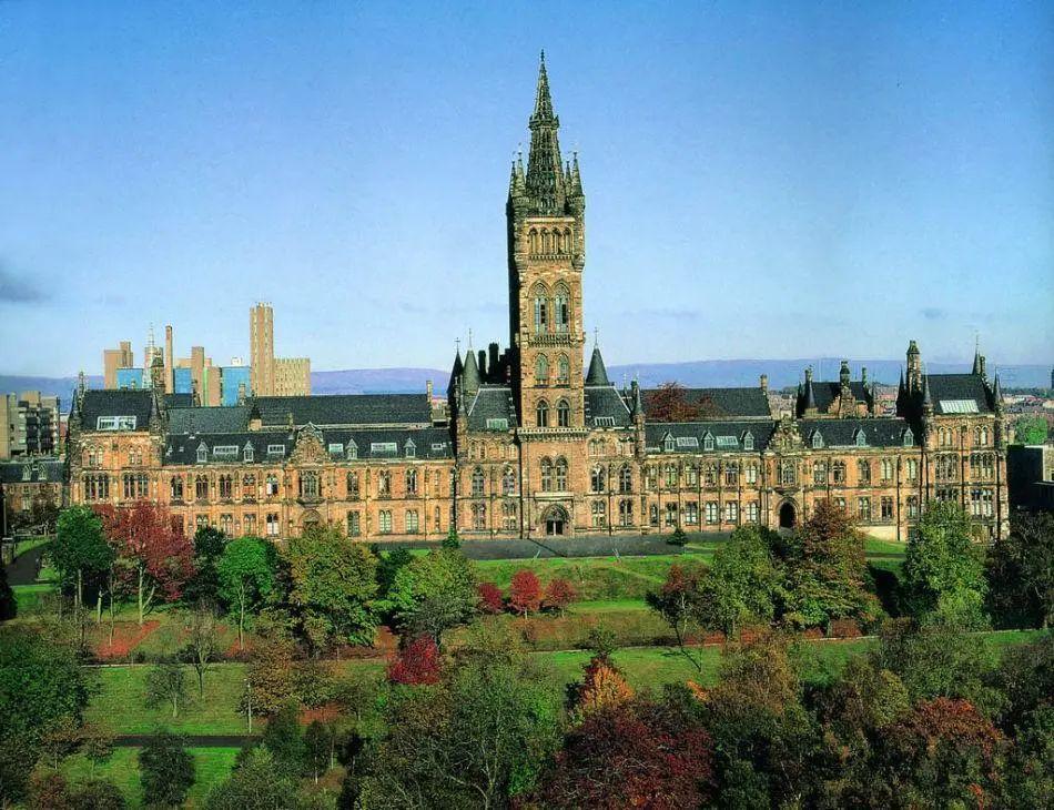 服装设计留学不知道如何择校,我这有份全网最强的服装设计留学攻略分享(图9)