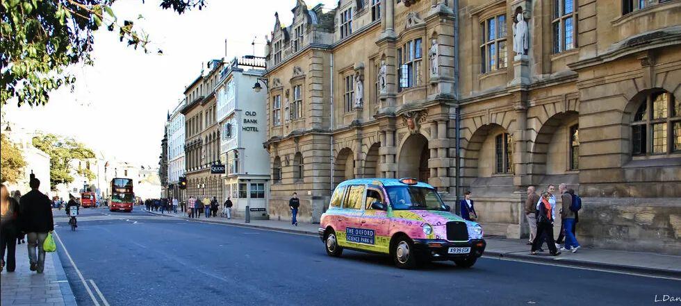 出国留学学校和专业哪个更重要,浅谈出国留学院校和专业的重要性(图4)