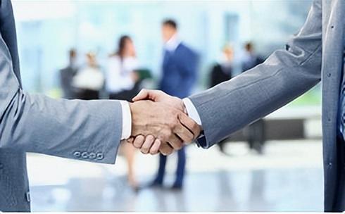 出国留学学校和专业哪个更重要,浅谈出国留学院校和专业的重要性(图1)