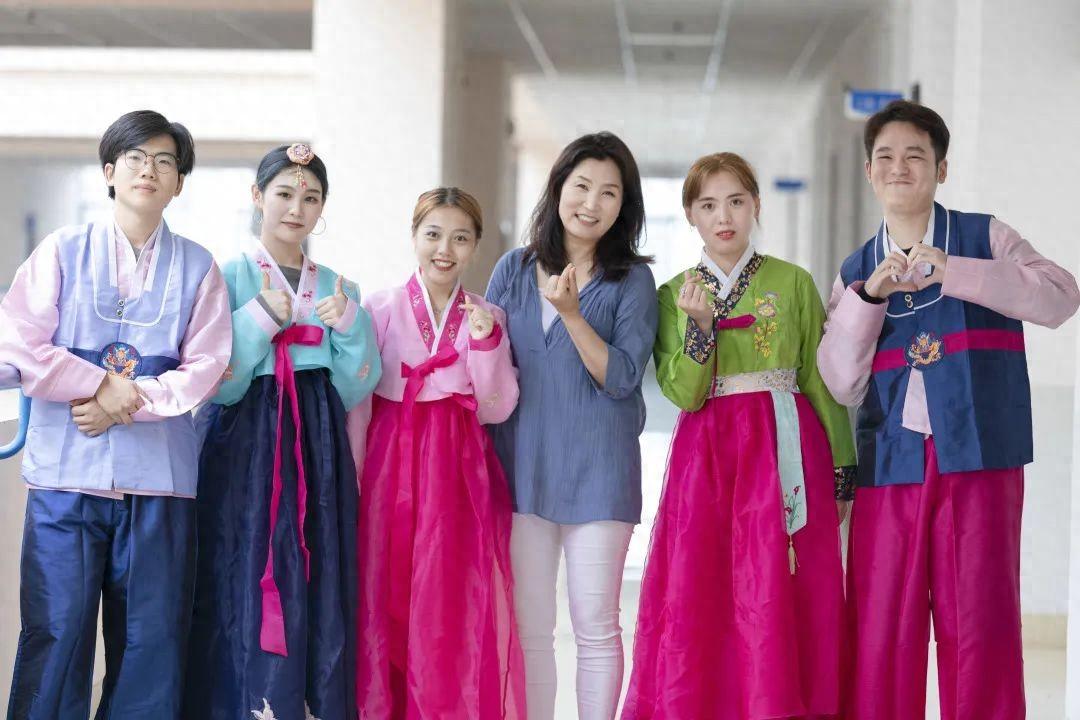 韩国留学什么专业回国好就业,韩国留学有钱途的专业推荐(图1)