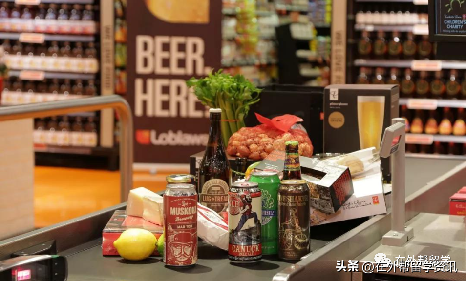 加拿大留学到底要花多少钱,最新加拿大university及college留学费用一览(图35)