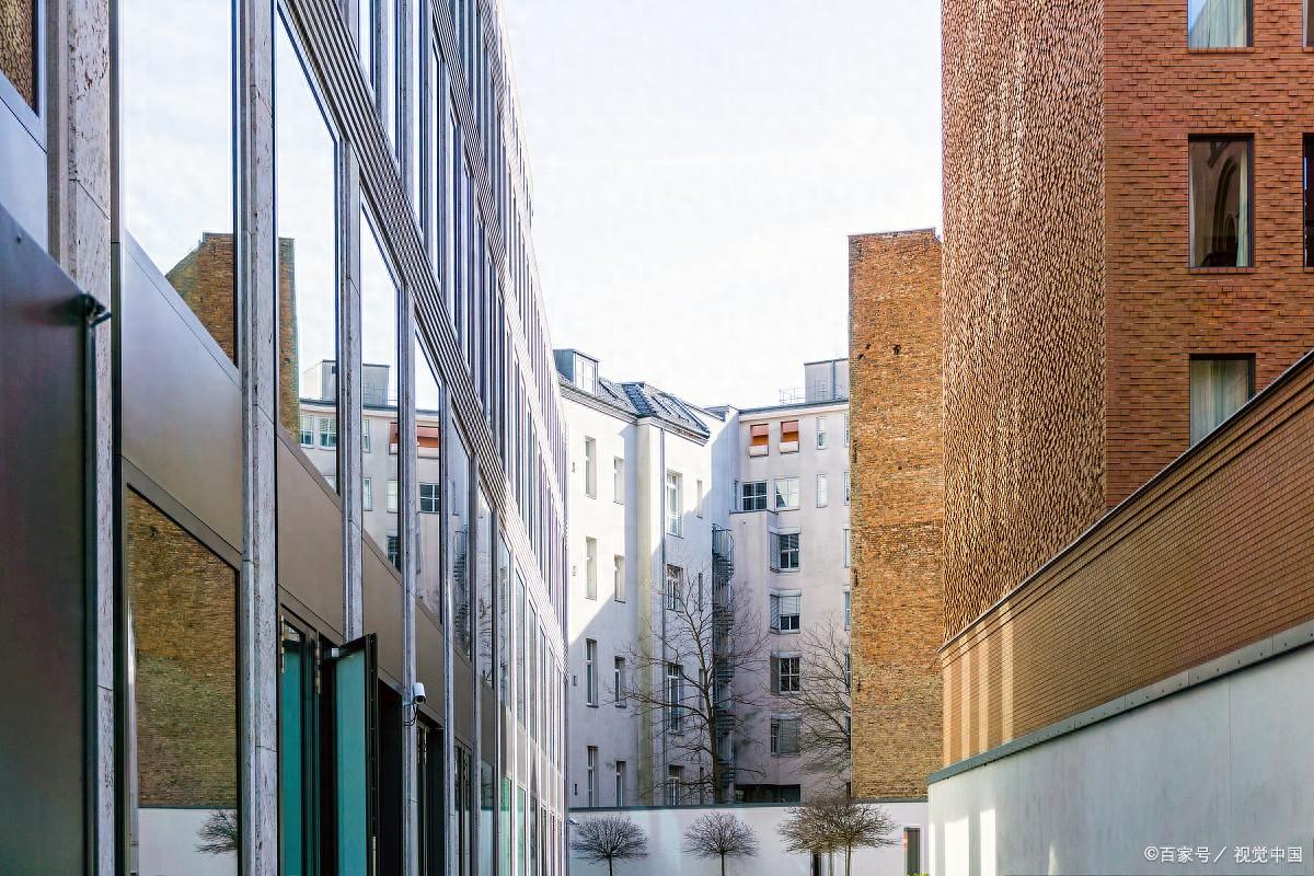 艾米丽卡尔艺术与设计大学申报的条件是什么,资格最老的艾米丽卡尔艺术大学报考攻略分享(图1)