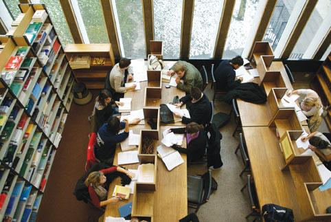 翻译专业去哪里留学合适,最新各国翻译名校解说(图1)