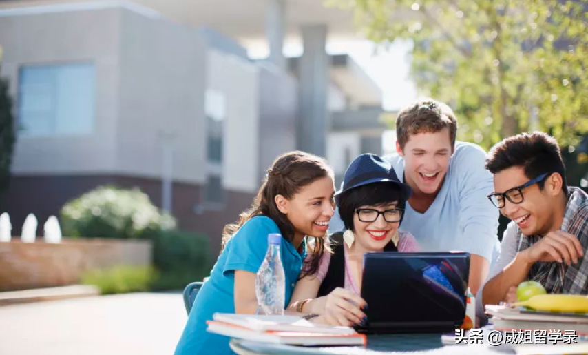 广告专业留学什么国家好,爆火的传媒留学国家推荐(图1)