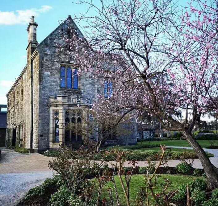 澳洲留学容易就业的专业有哪些,留澳发展或回国发展都合适的留学专业分享(图2)