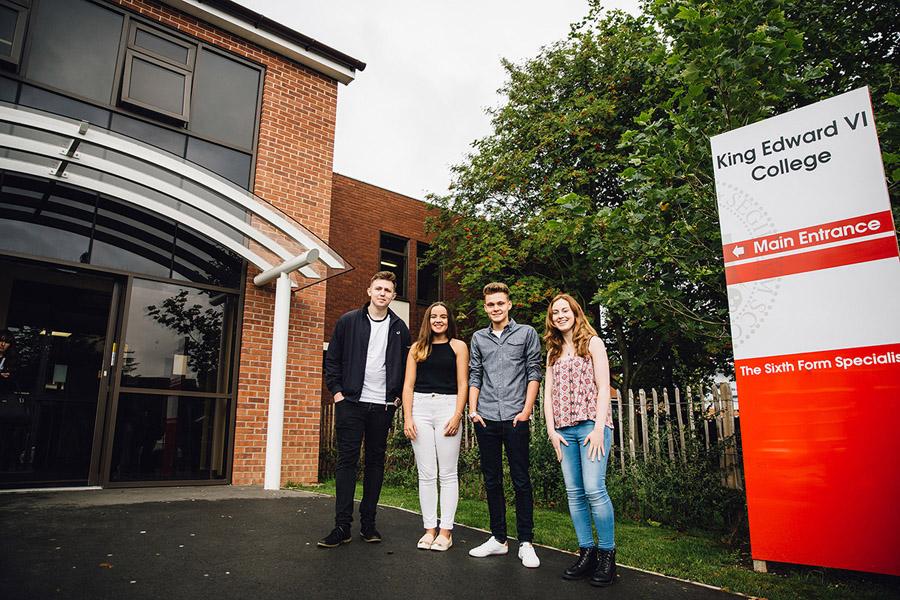 英国高中留学申请流程有哪些,超详细的英国高中留学申请流程分享(图2)