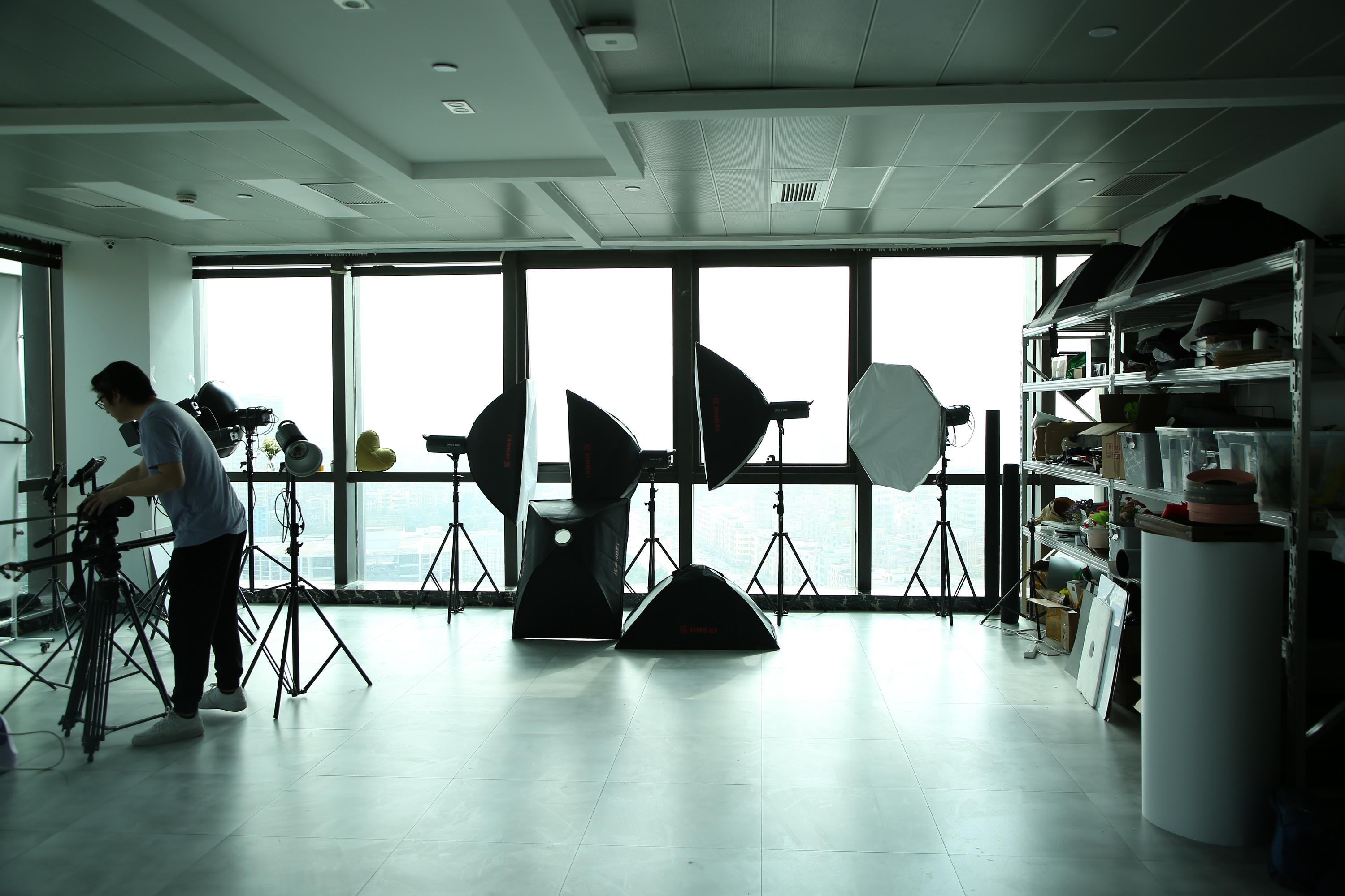 传媒专业留学生回国就业前景,深度剖析9大传媒留学专业方向的就业前景(图1)