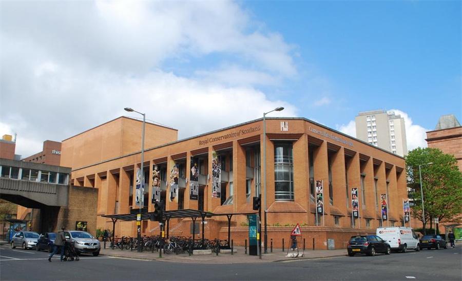 学音乐专业美国留学费用,最新美国音乐学院留学费用一览(图1)