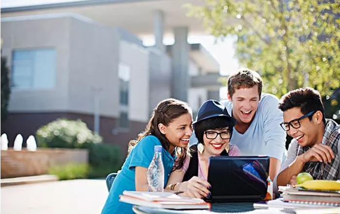 出国澳洲留学必带什么,澳洲留学必备的小知识分享(图2)