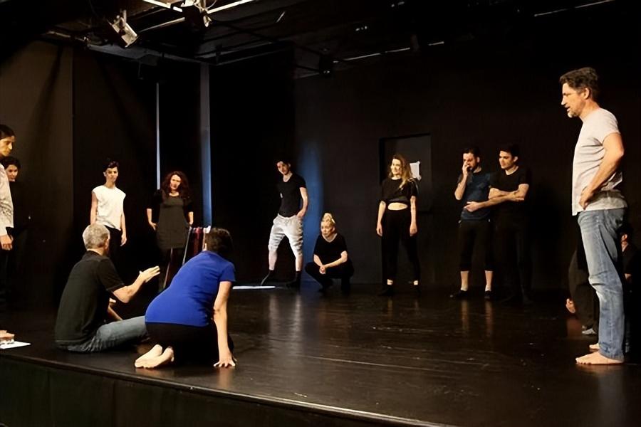 戏剧专业留学最好去哪个国家,戏剧表演最喜欢去的4个留学国家介绍(图3)