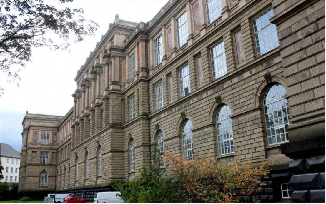 德国艺术留学作品集怎么做好,超实在的德国作品集辅导建议分享(图1)