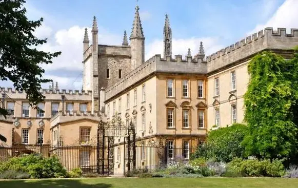 艺术留学要准备哪些材料,保姆级艺术留学指南分享(图1)