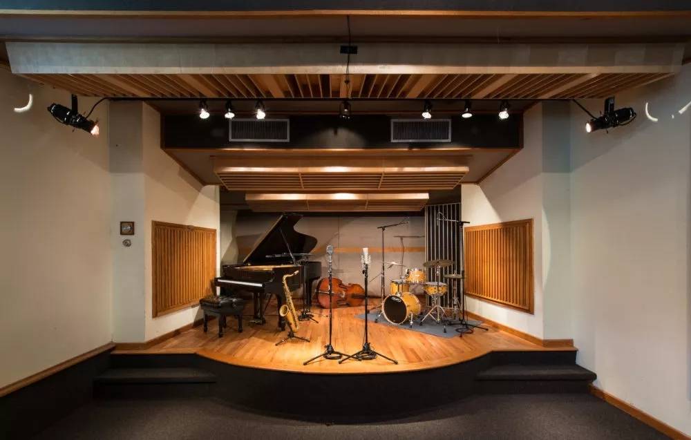 曼哈顿音乐学院留学贵吗,曼哈顿音乐学院学费详解(图2)