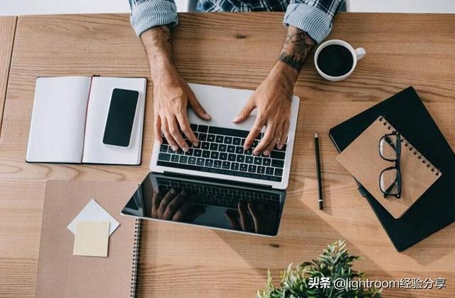 摄影留学作品集怎么做,创建富有创意作品集的建议分享(图1) 摄影师如何制作令人印象深刻的摄影作品集?