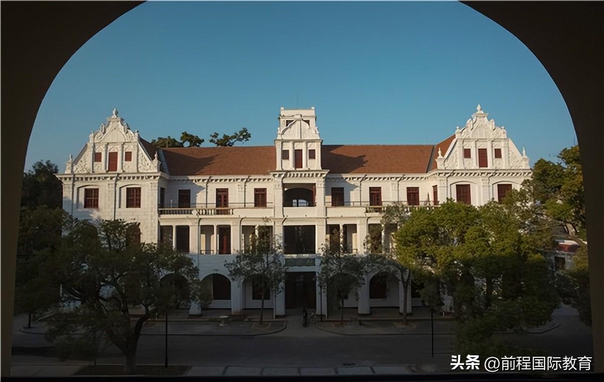 设计类出国留学怎么读名校,读国外设计类名校的方案分享(图3)