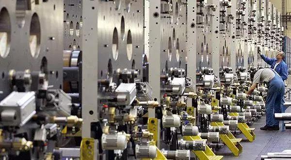 学机械出国留学去哪里好,德国机械10大牛校揭秘(图1)