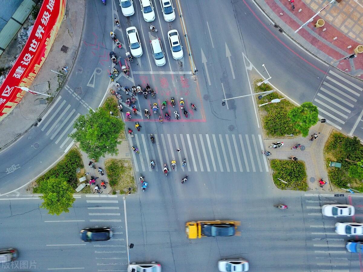 英国硕士留学一年要多少钱啊,英国读研的费用明细清单来袭(图2)